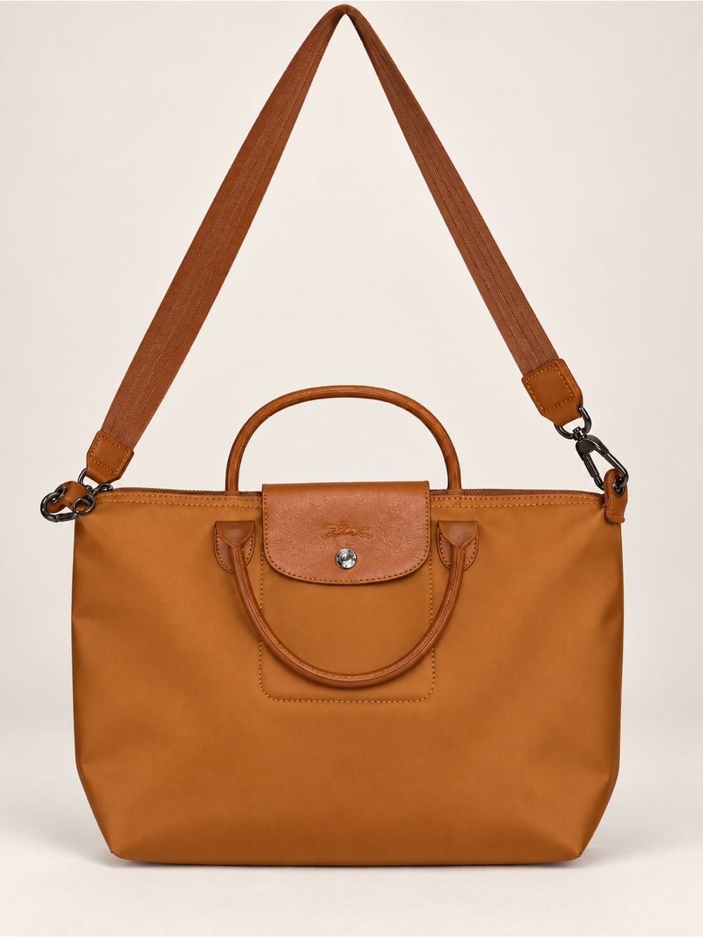 Longchamp Medium Shoulder Tote in Cognac